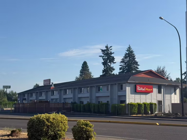 red rood inn 768x576
